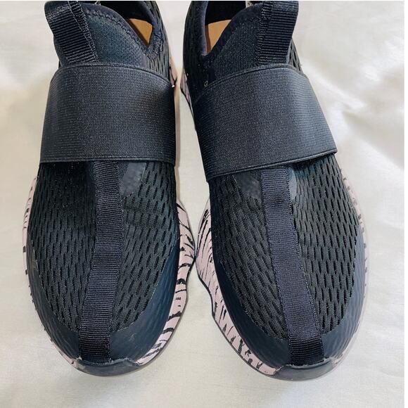 Sorel Kinetic Impact II Strap Sneaker - Women's Size 9.5 - Slipon - Zebra Stripe - Picture 5 of 11